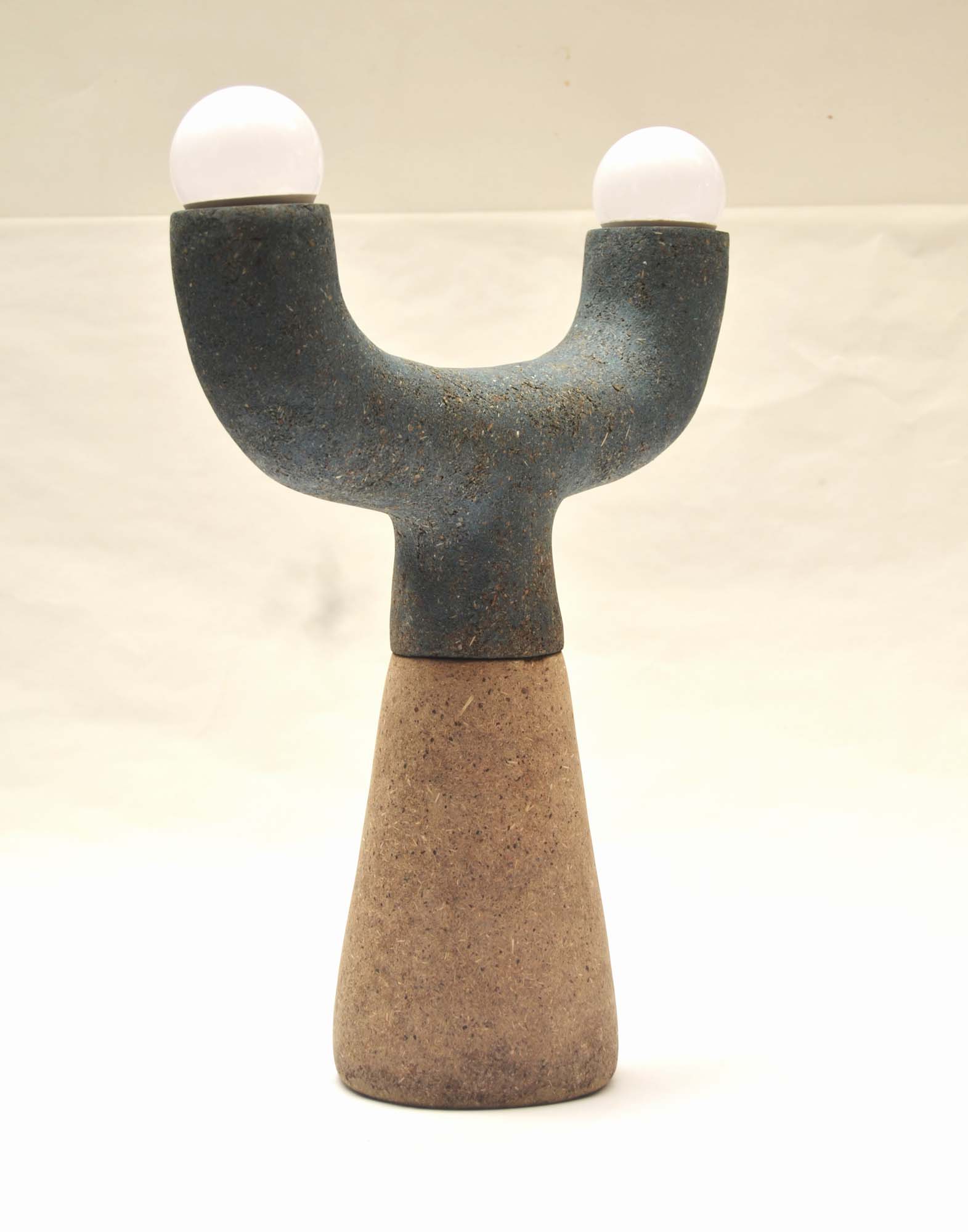 Lamp made of cow dung