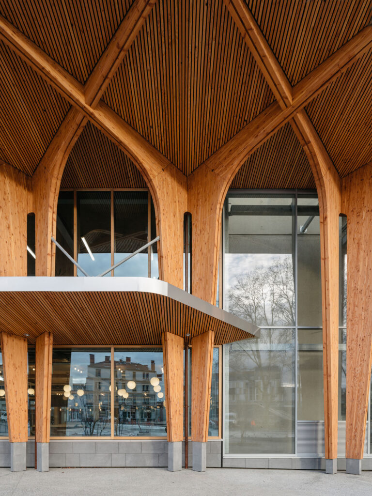 detail of wooden structure of the michelin headquarters